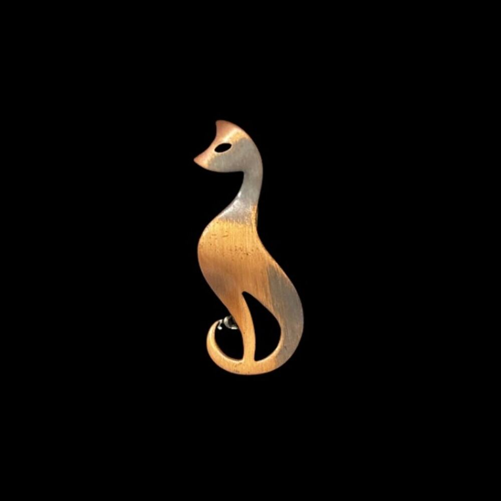 Vintage Small Minimalist Copper Cat Pin